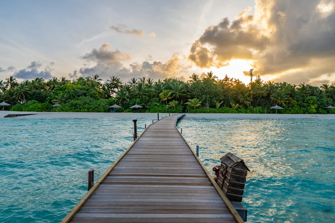 Spectacular luxury overwater bungalow with turquoise lagoon in the Maldives